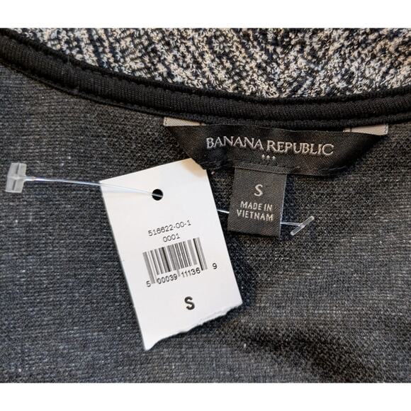 NEW Banana Republic Crop Blazer Small Black Gray Metallic Knit Asymmetrical Zip - Picture 10 of 13